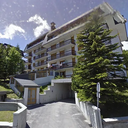 Casa Gialla - Nordic Design On Sestriere Slopes Exterior photo